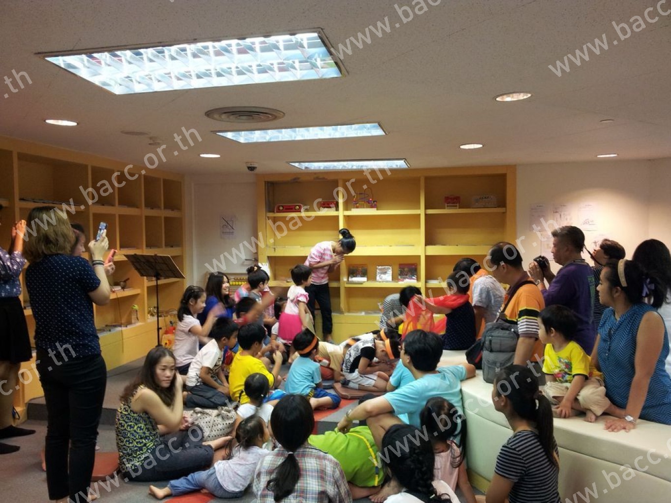 Storytelling Activity for Kids, Asean Tales : “The Shark That Lost His Teeth”
