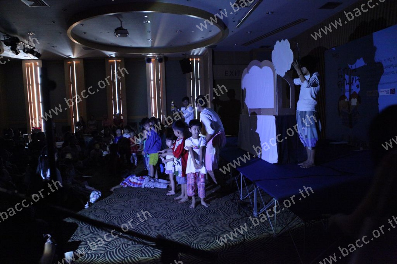 Storytelling Activity for Kids: Shadow puppet performance “Nang Doi Ngearn”