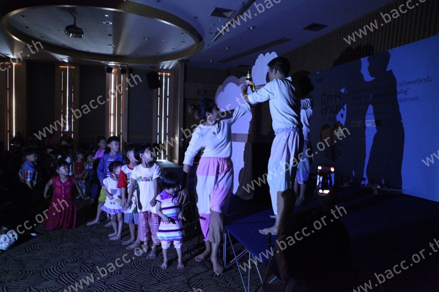 Storytelling Activity for Kids: Shadow puppet performance “Nang Doi Ngearn”