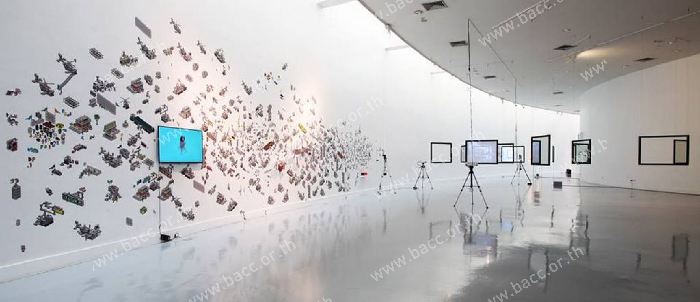 Media Art Exhibition “Media/Art Kitchen- Reality Distortion Field (M/AK : RDF) ‘Media Shapes Mind: Mind Shapes Choice: Choice Shapes Future’